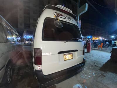 Toyota Hiace 1995 Gl-125