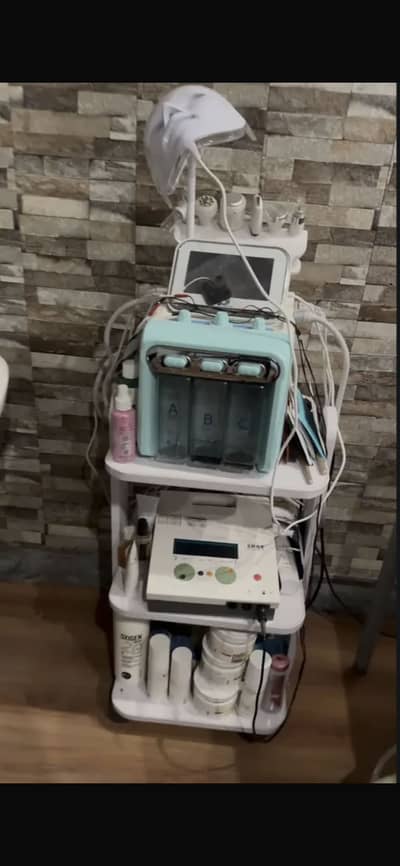 Hydra facial machine 7 in 1