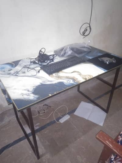 Brand New Large Computer / Study Table – Beautiful Custom Design