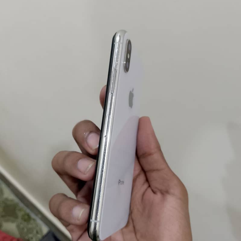 iPhone X 1
