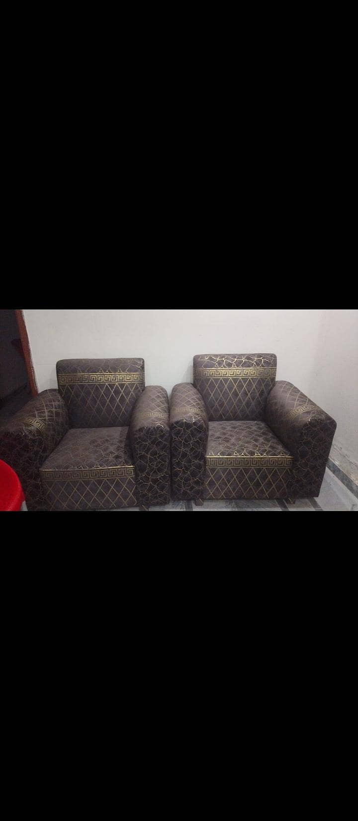 SOFA 5 SEATER 0