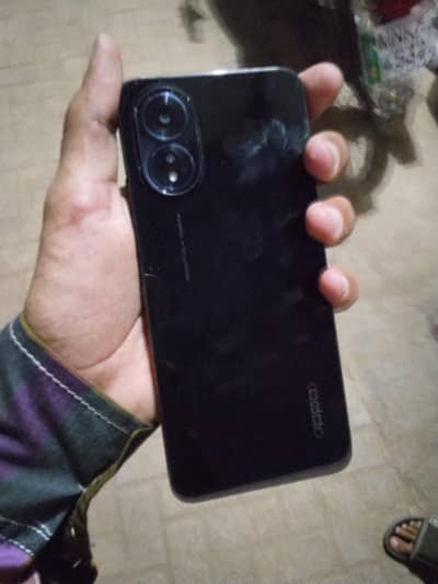 OPPO A18