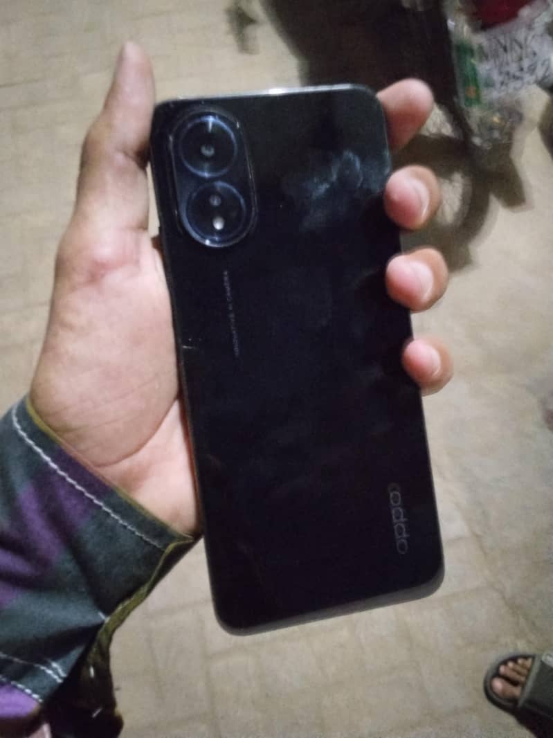 OPPO A18 0