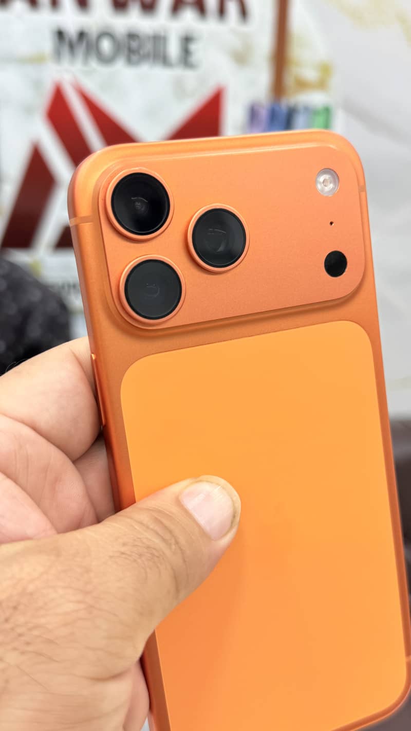 Apple iPhone 17 Pro Max 7