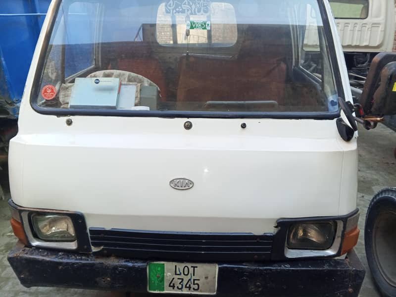 kia seras 3