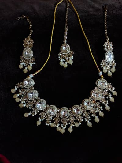 Party wear complete jewellery set