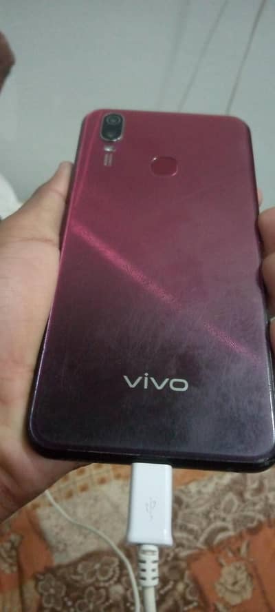 Vivo Y11