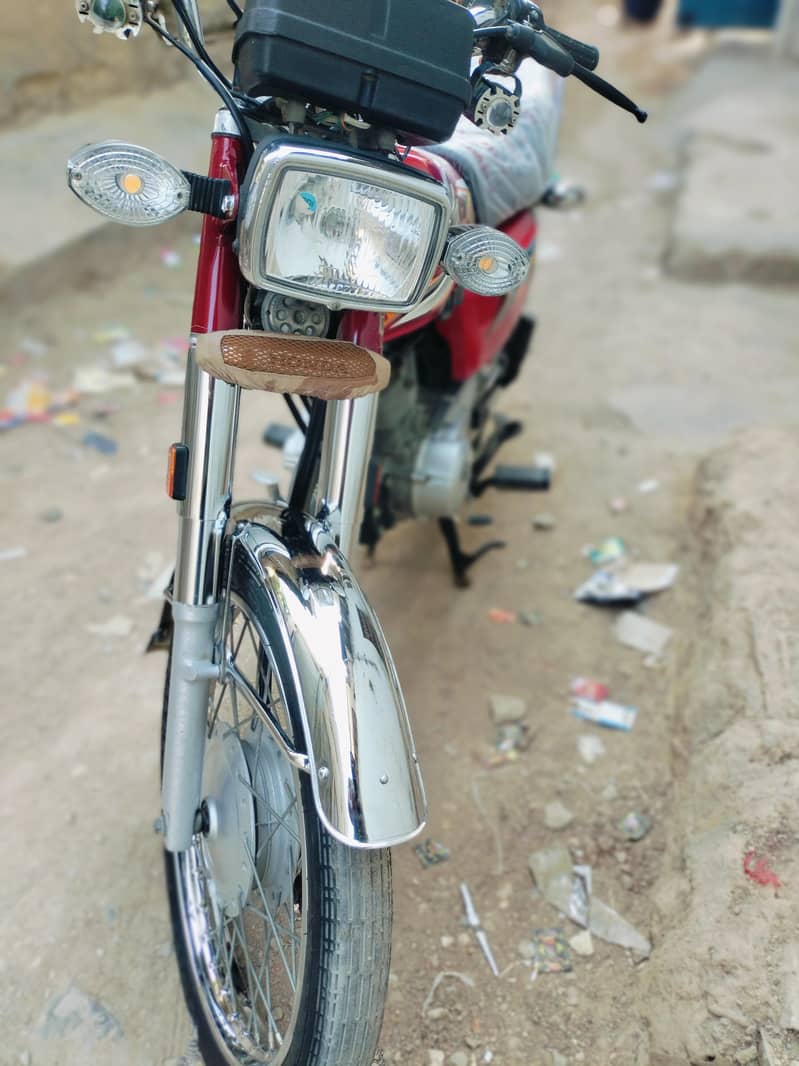 HONDA || CG 125 || Edition || Model 2025 1