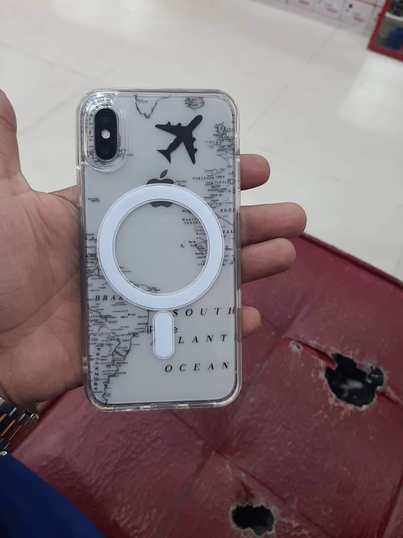 Apple iPhone XS 3
