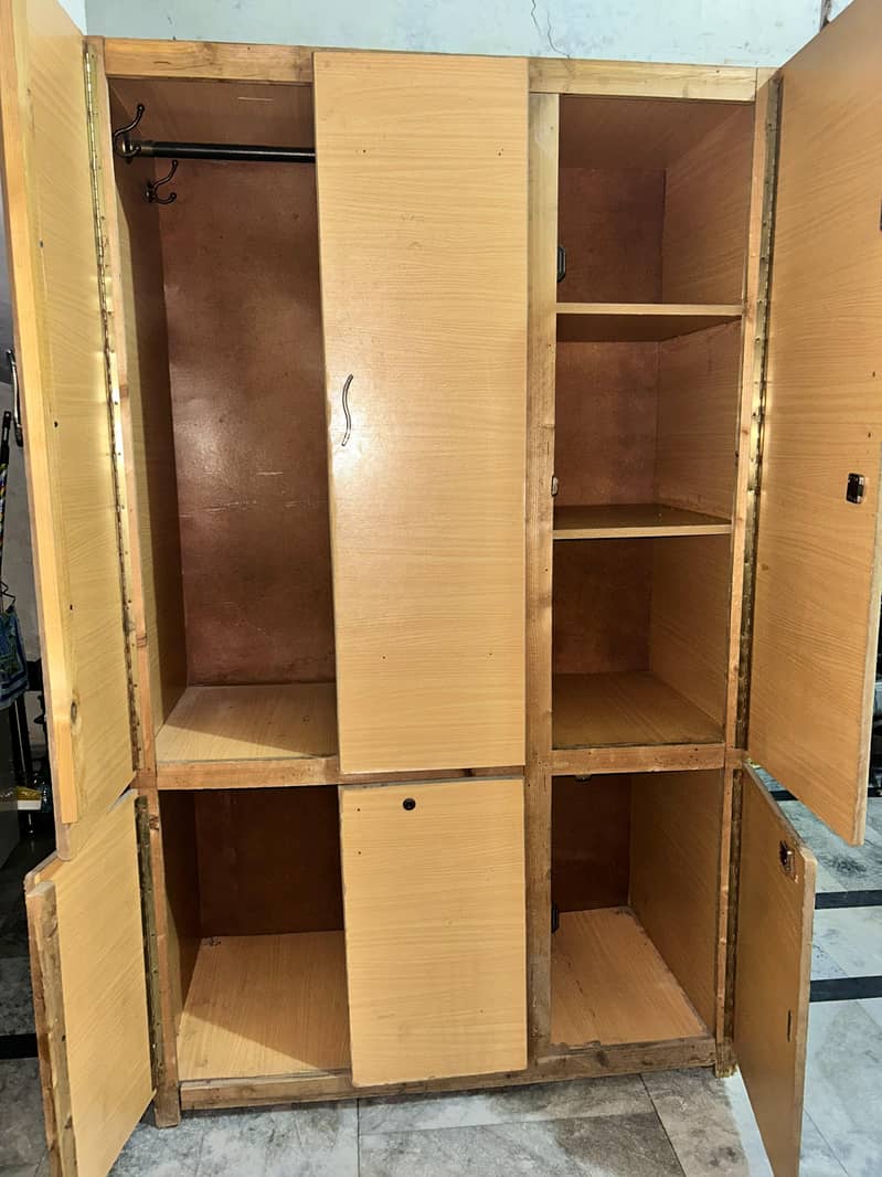 solid safe almari 2