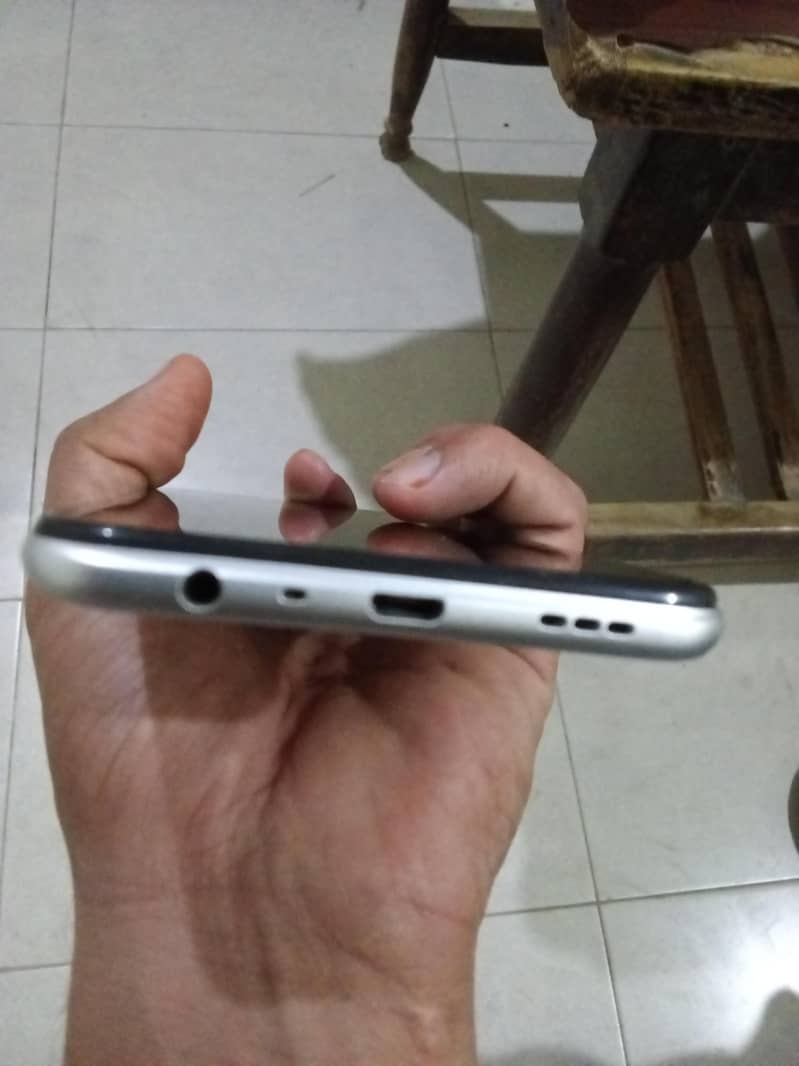 OPPO A15s 4