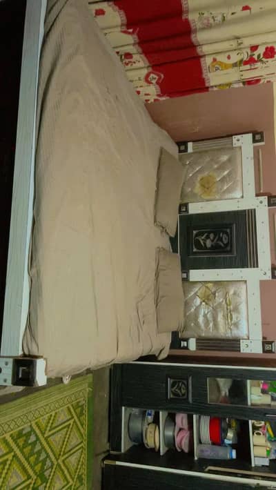 King size bed plus master matress