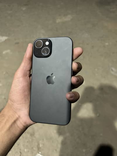 Apple iPhone 15