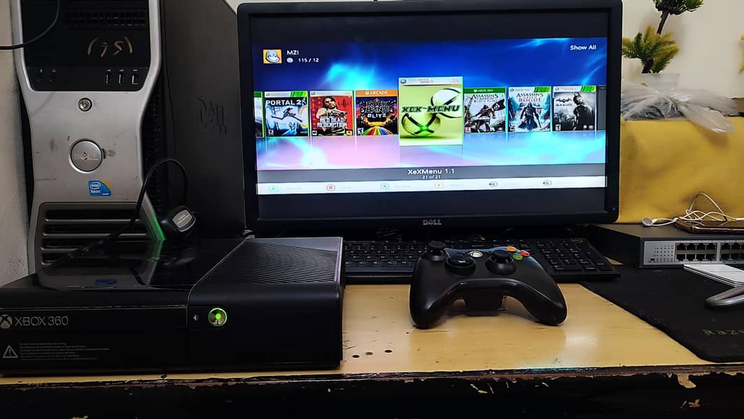 Xbox 360 E 1