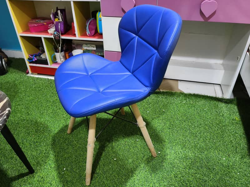 chair 7