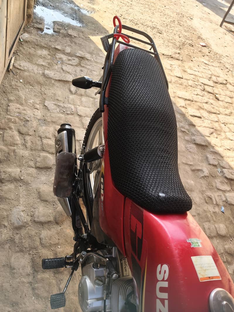 Suzuki 110 6