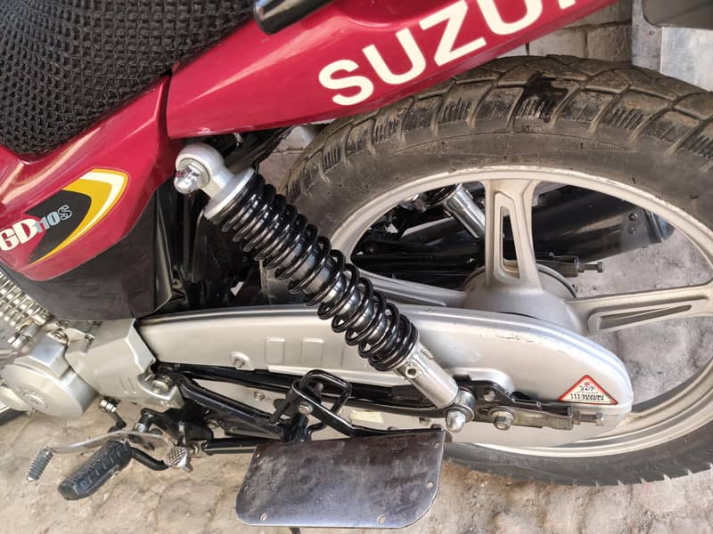 Suzuki 110 7