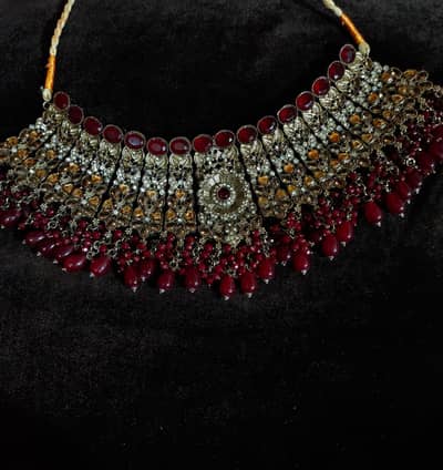 Bridal wear jewelry set