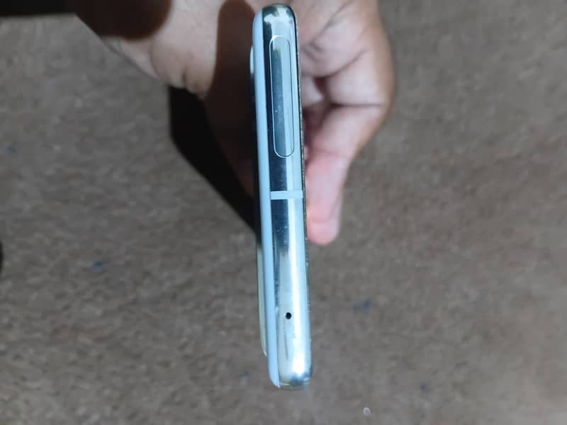 Google Pixel 7 Pro 6