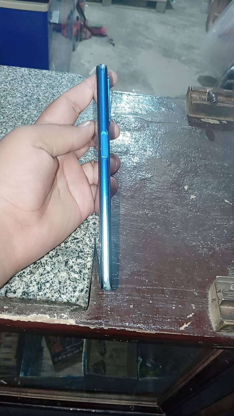 OPPO A54 1