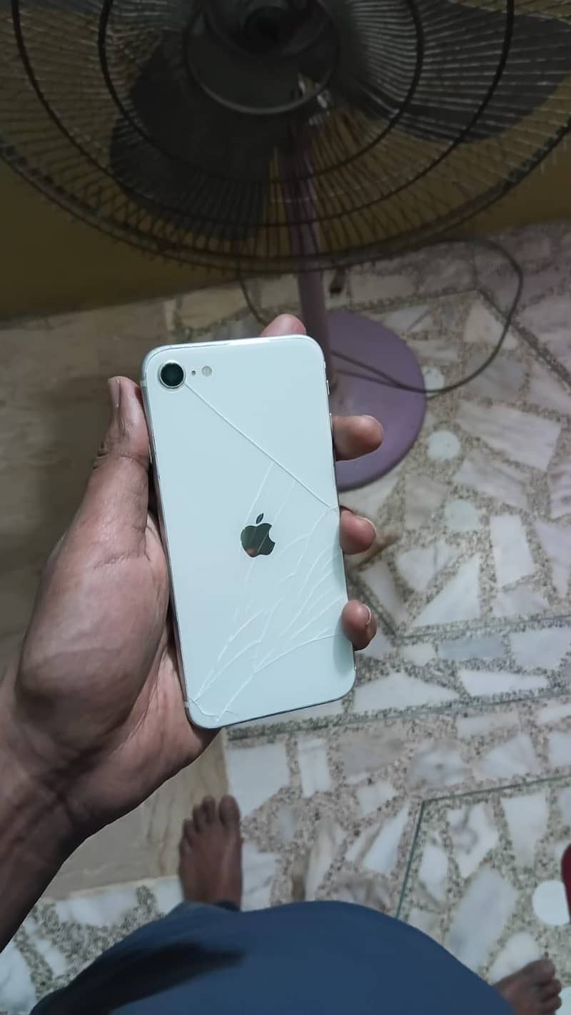 Iphone se 2020 pta approve 64gb - Mobile Phones - 1120871494