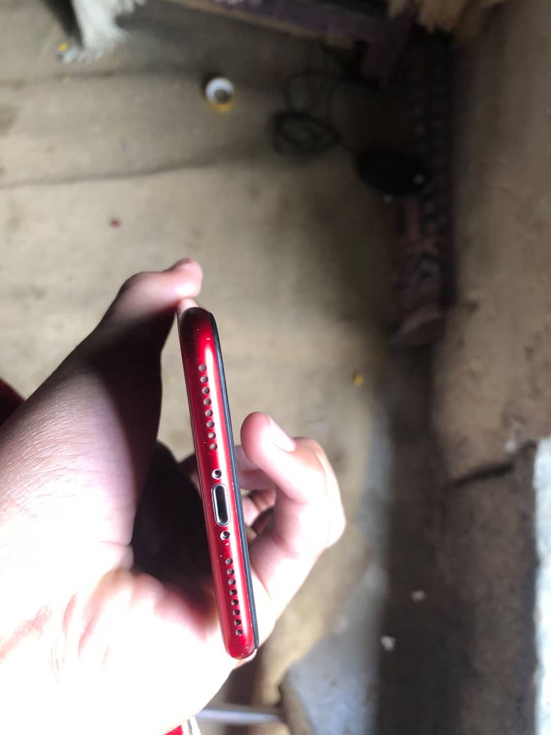 Apple iPhone 8 Plus 2