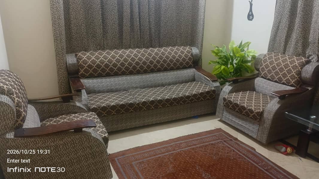 5 seater aofa 0