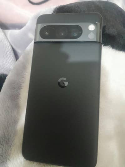Google Pixel 8 Pro