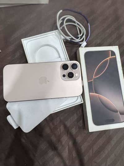 Apple iPhone 16 Pro Max