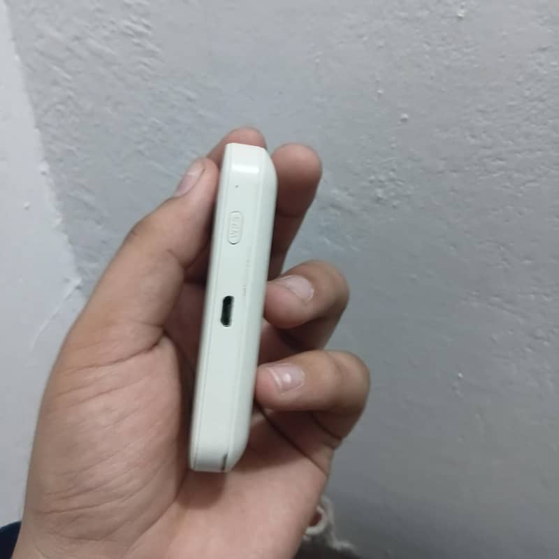 4g device 3