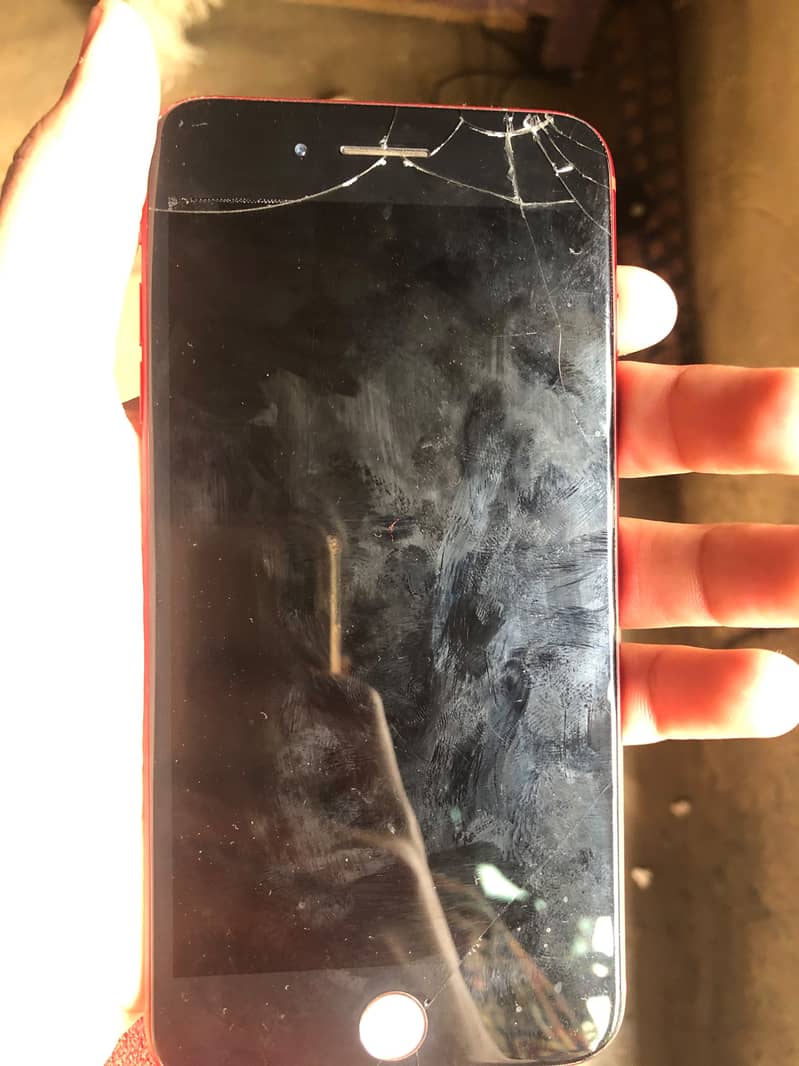 Apple iPhone 8 Plus 6