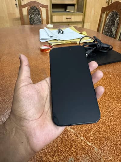 Apple iPhone 15