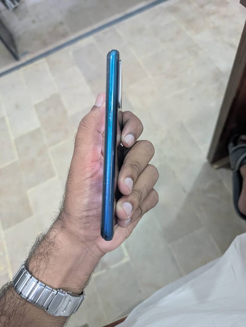 Realme 5 Pro 3