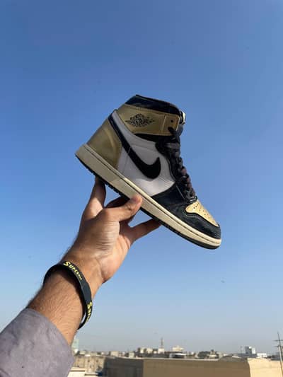 Original Nike Air Jordan 1 Retro Shoes/Sneakers (size: 40) pk: No. 6-7