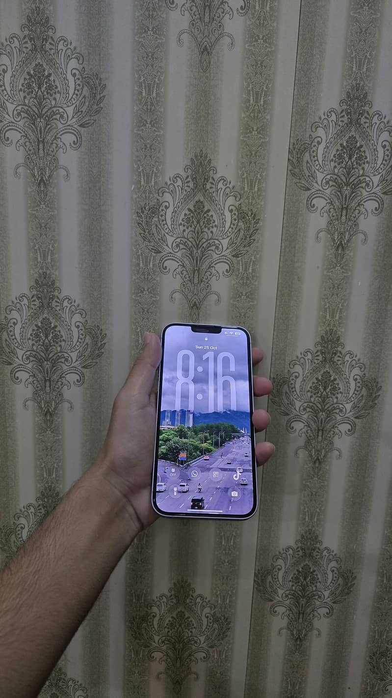 Apple iPhone 14 plus 0