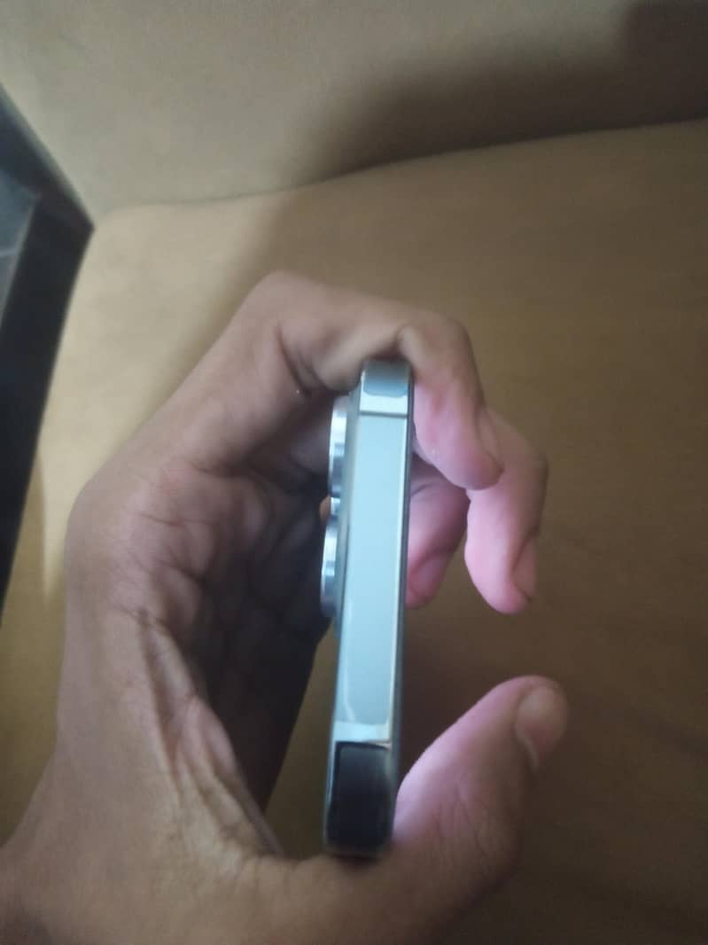 Apple iPhone 13 Pro 5