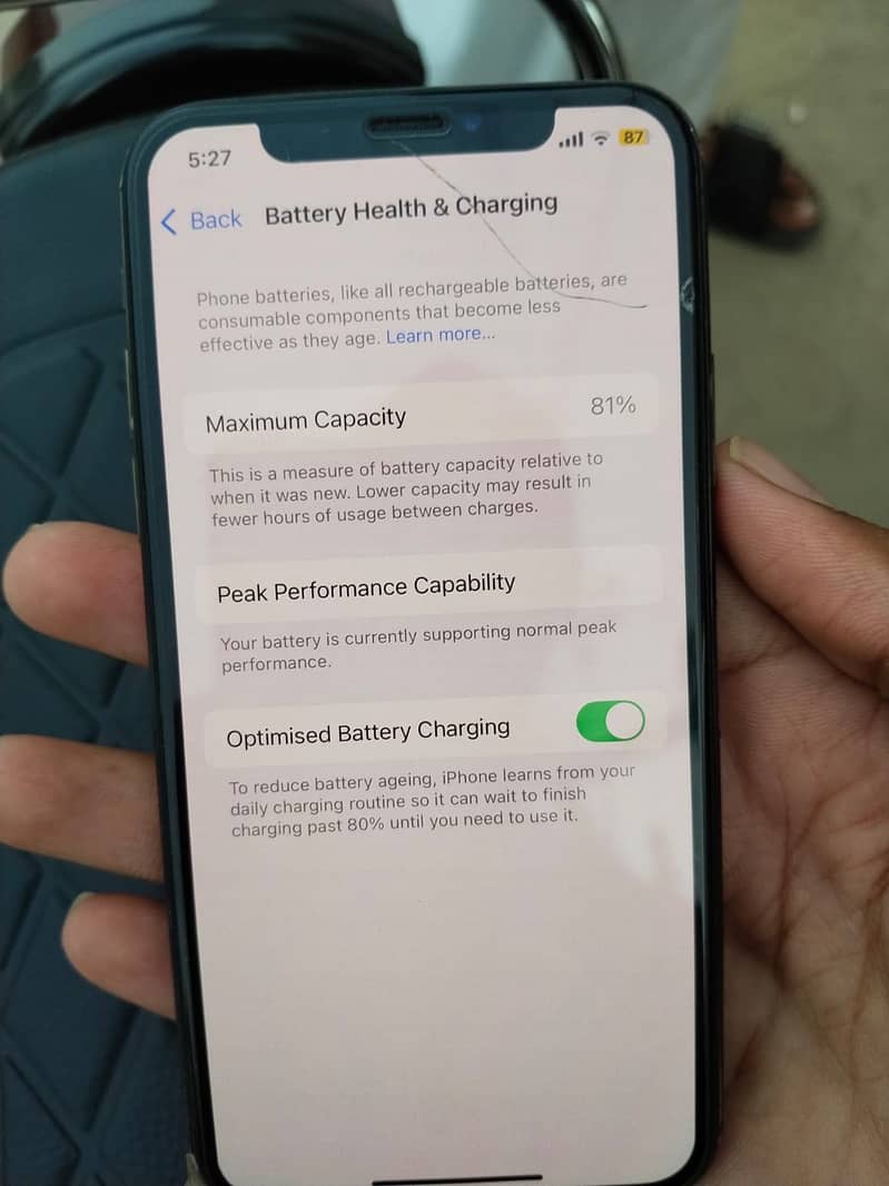 Apple iPhone XS 3