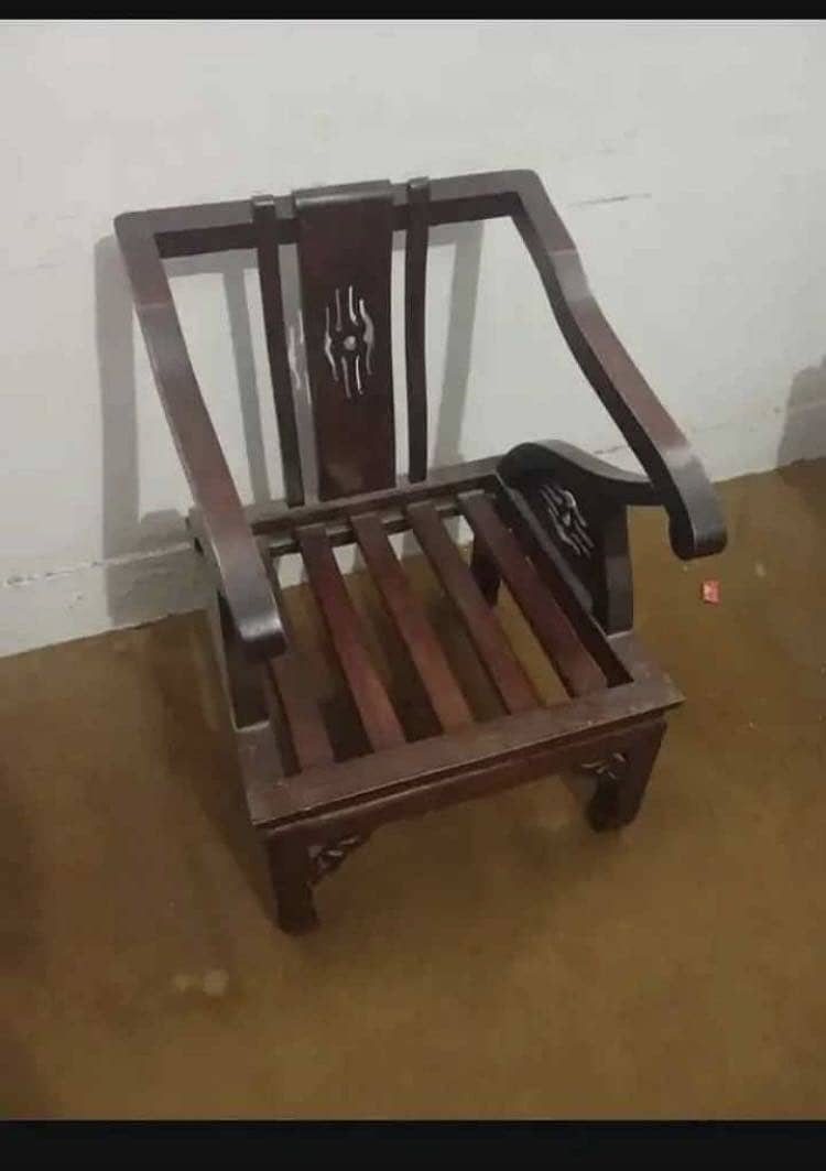 Sofa Set + Table 8