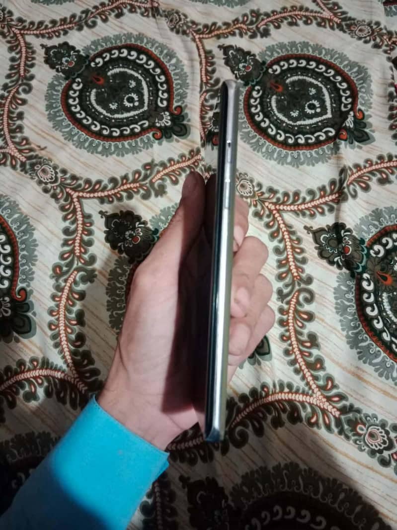One Plus 8 6