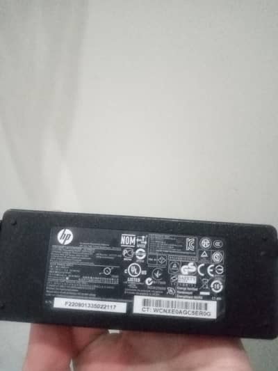 hp charger 90watt