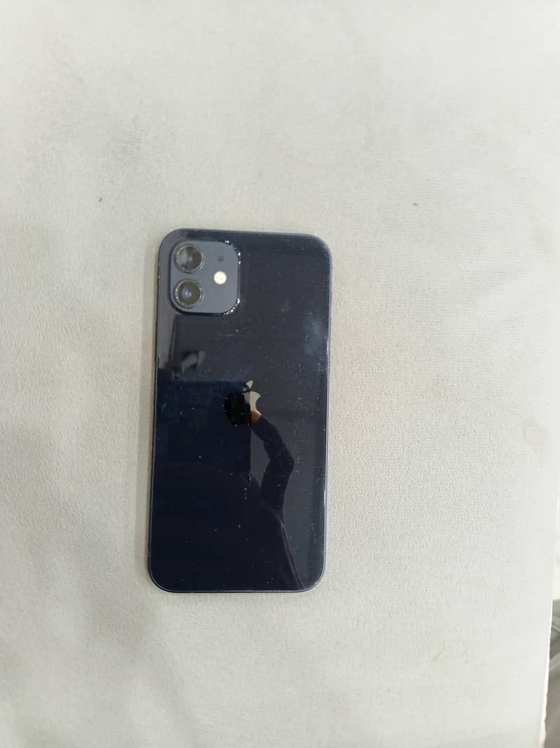 Apple iPhone 12 0