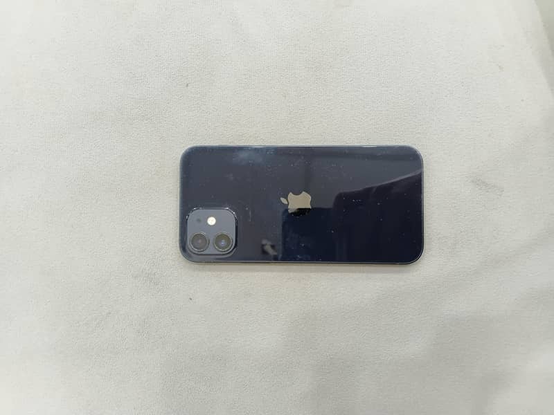 Apple iPhone 12 1