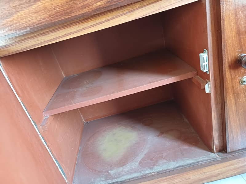 Complete Bedroom set including Side Rack 9