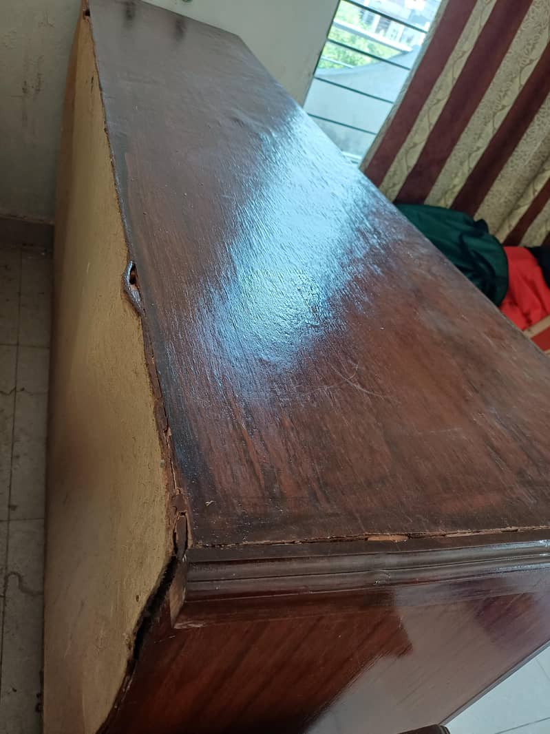 Complete Bedroom set including Side Rack 10