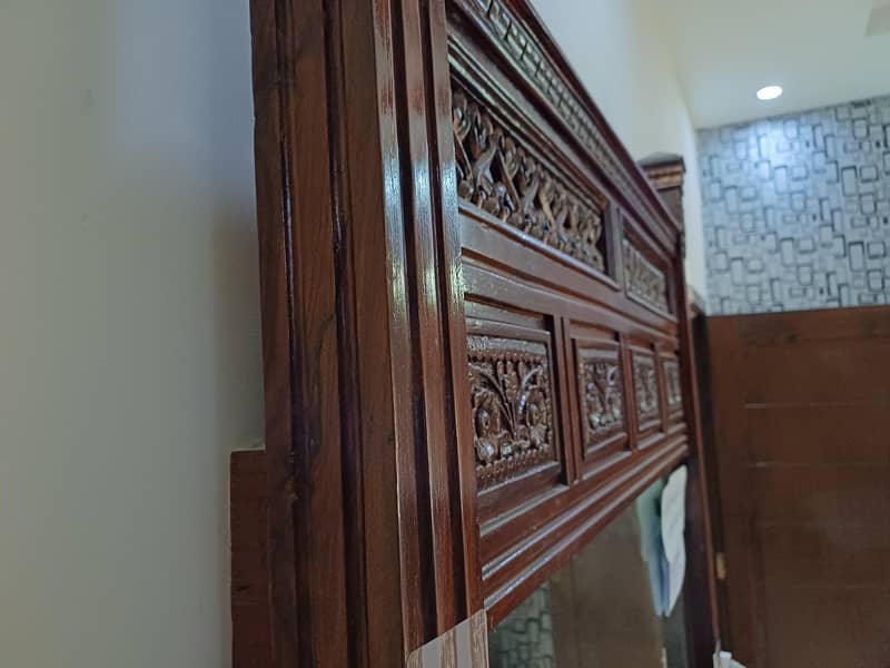 Complete Bedroom set including Side Rack 16