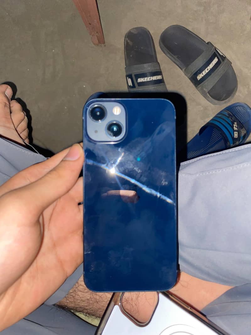 Apple iPhone 13 0