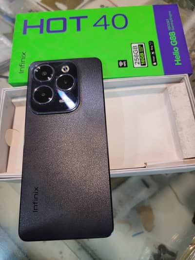 Infinix Hot 40 16 gb ram 256 gb memory
