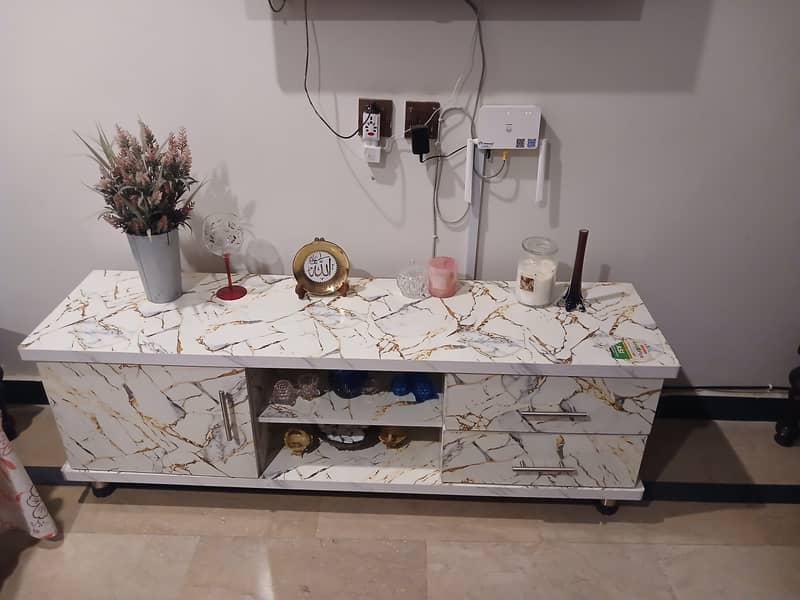 TV console 1