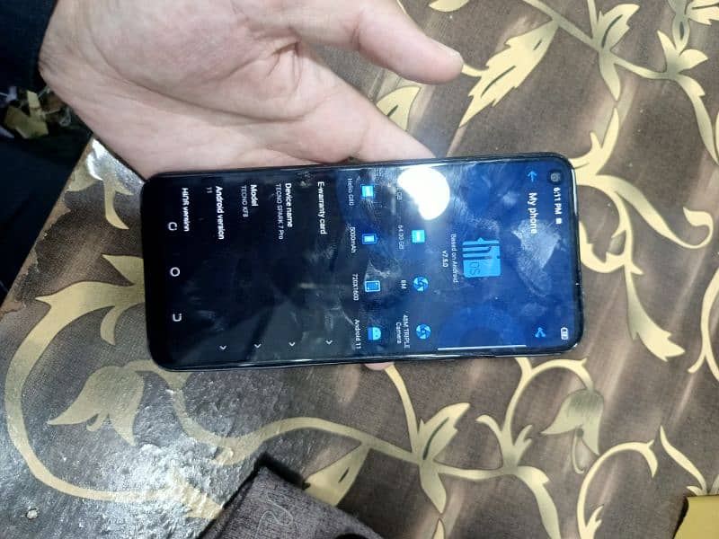 Tecno spark 7 pro 8