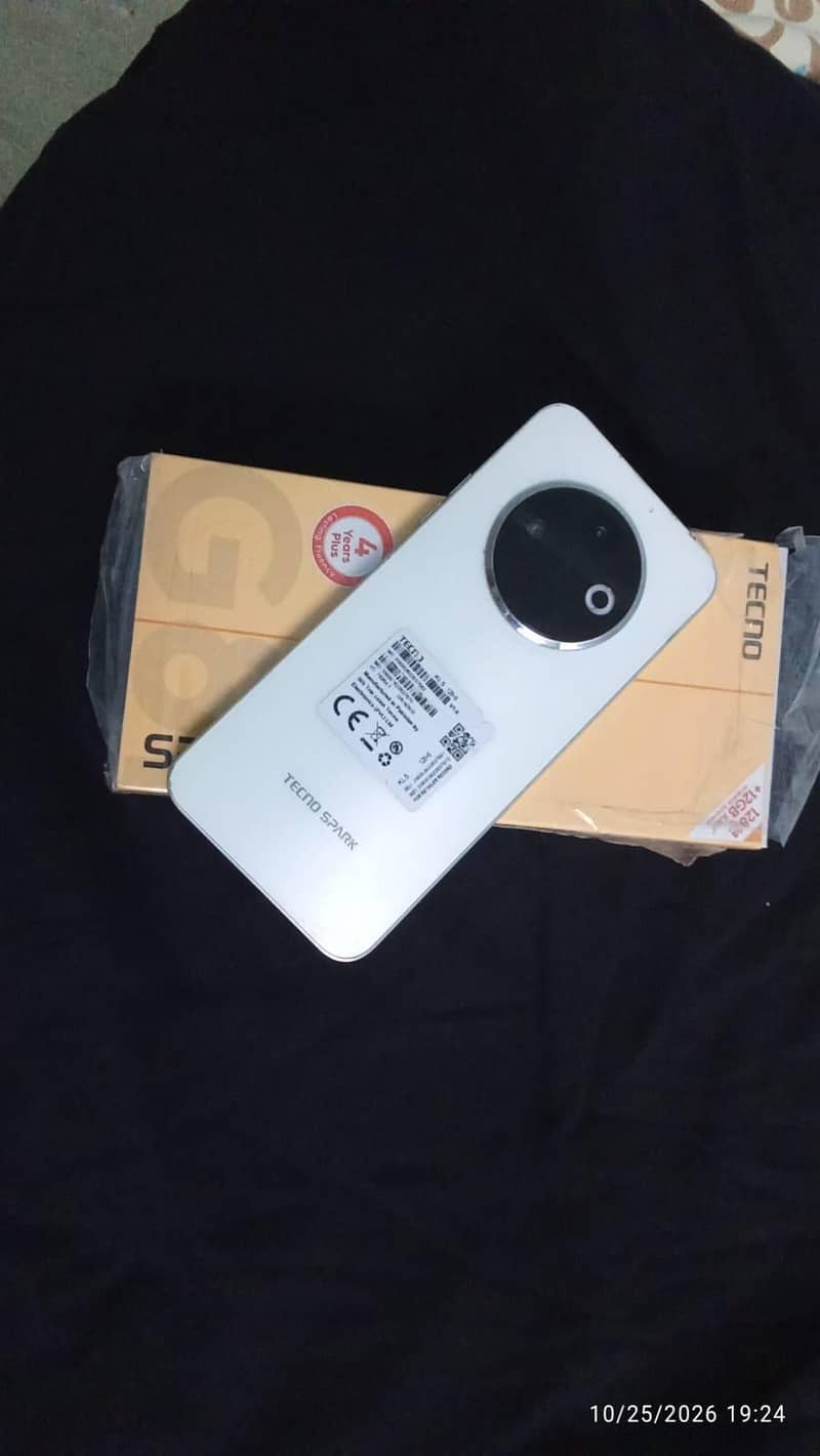 Tecno SPARK 30C 1